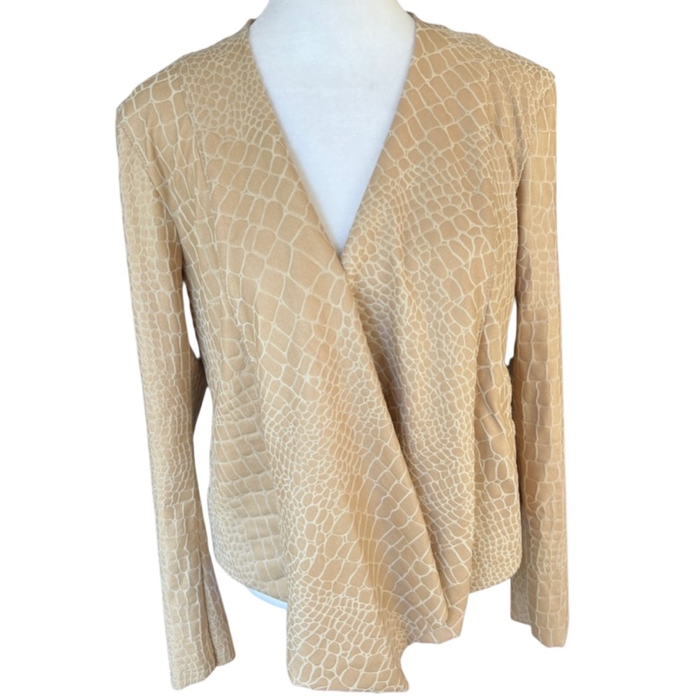 BLANK NYC Crocodile Pattern Waterfall Wrap Jacket in Wishing Well Tan Medium